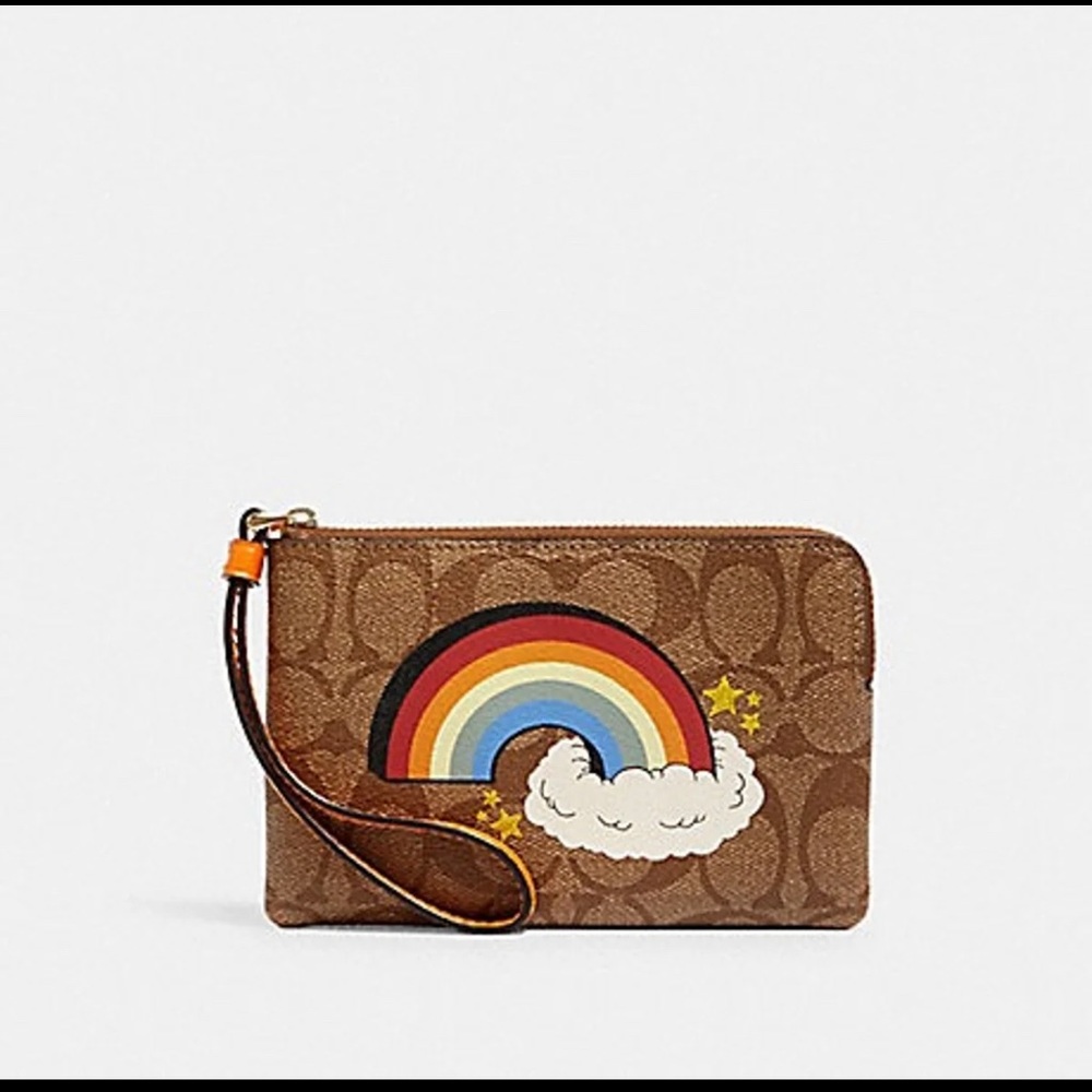COACH RAINBOW SIG CC CORNER ZIP WRISTLET